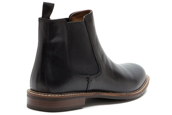 Red Tape Crick Bateman Men's Leather Pull On Chelsea Boots