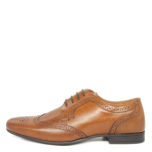 Red Tape Crick Leeson Men's Leather Wing Cap Lace Up Brogues