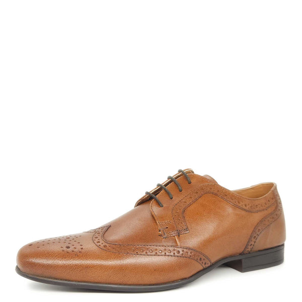 Red Tape Crick Leeson Men's Leather Wing Cap Lace Up Brogues