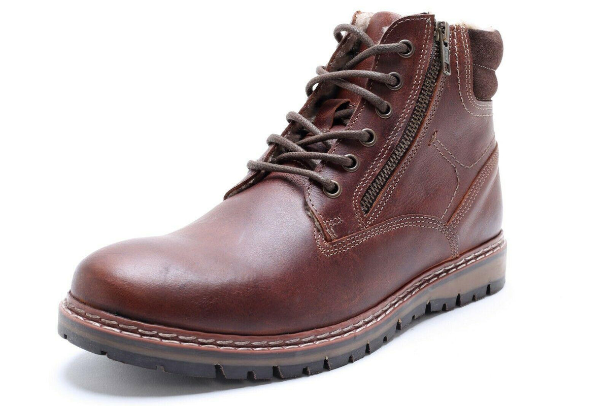 Red Tape Crick Sawston Men's Fleece Lined Leather Lace Up Boots