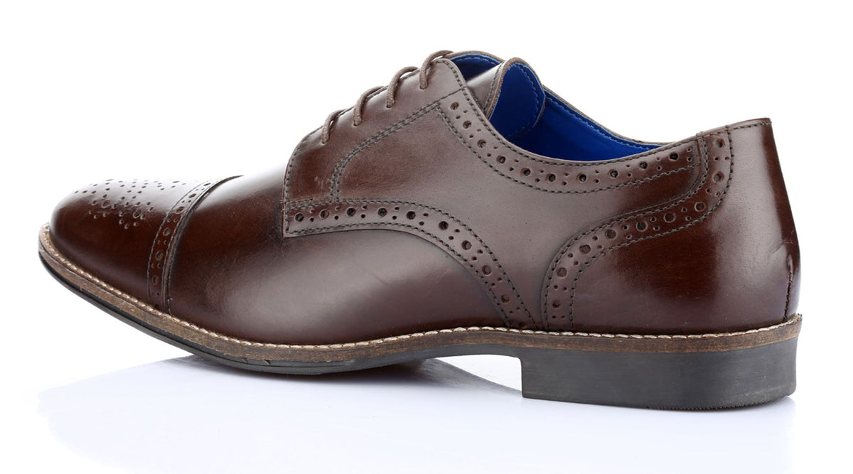 Red Tape Crick Claydon Men's Leather Lace Up Brogues